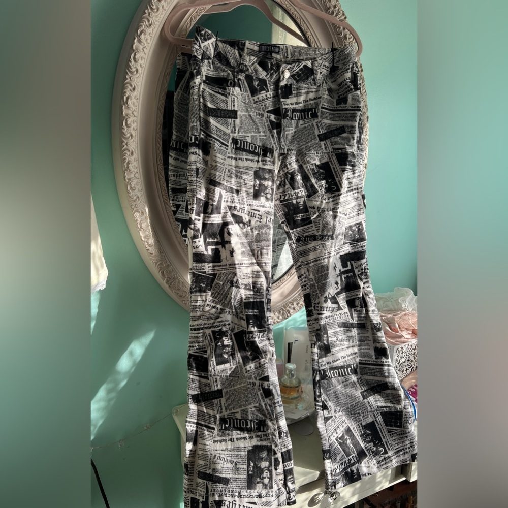 Newspaper Print Flare Pants